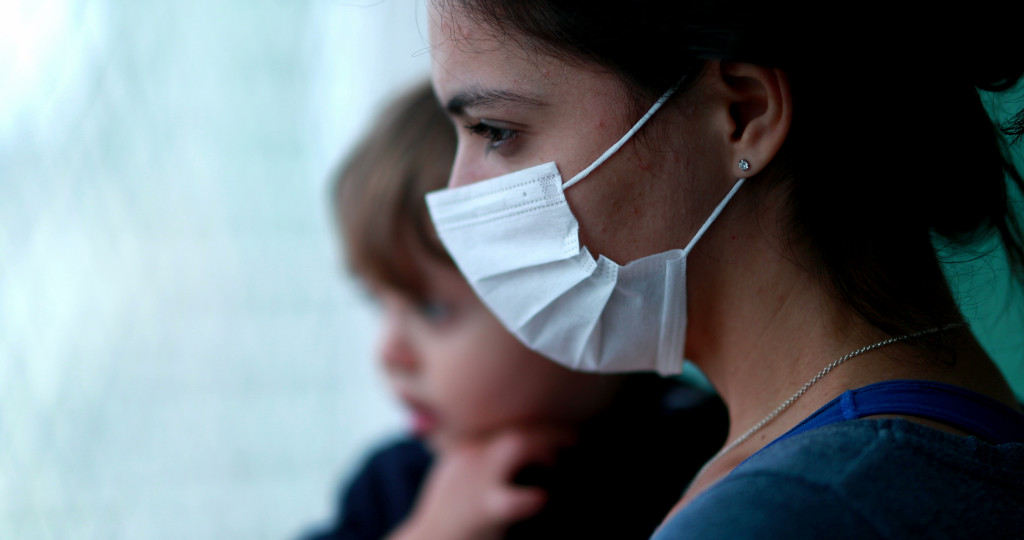 woman wearing a face mask