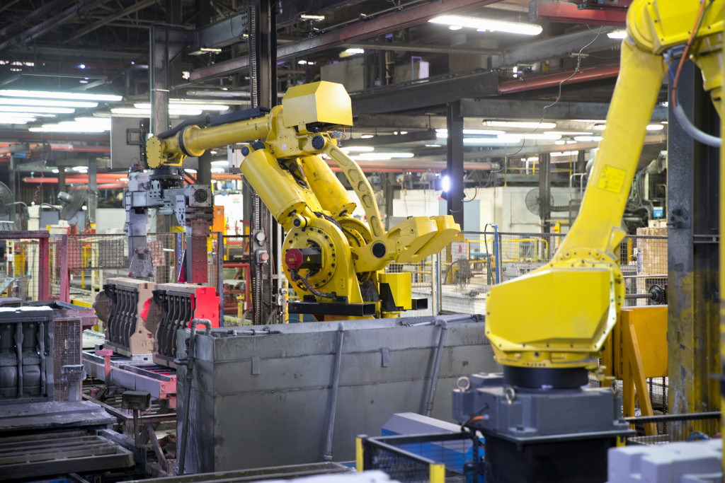 robots in the manufacturing line